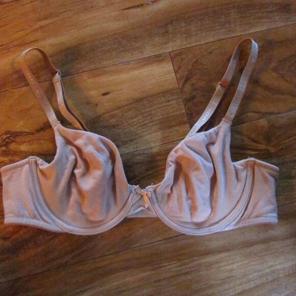 Victoria's Secret Beige Cotton Unlined Perfect Coverage Bra Size 38B - Picture 1 of 7